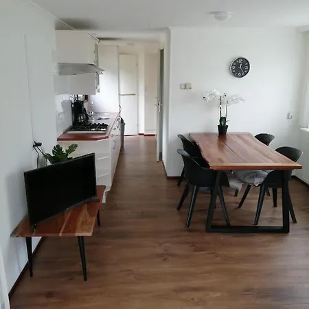 Recreatiepark Maas En Bos Parque de Campismo