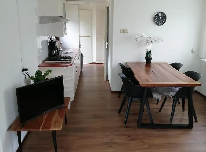 Recreatiepark Maas En Bos Parque de Campismo