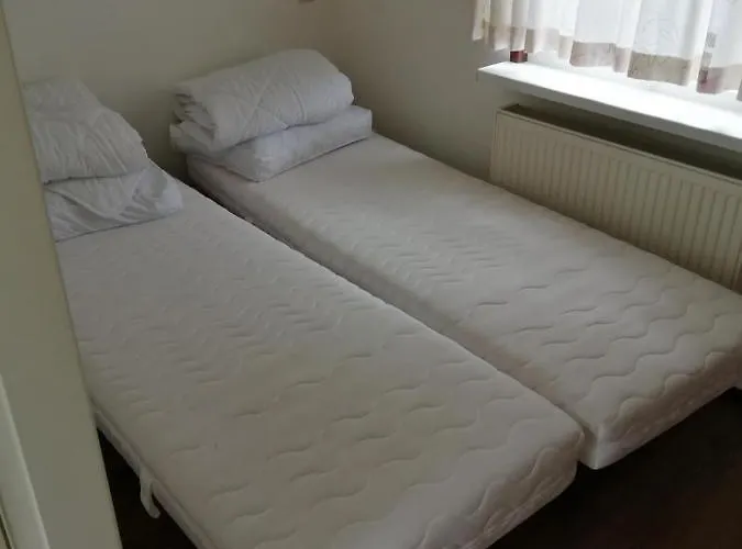 Recreatiepark Maas En Bos *